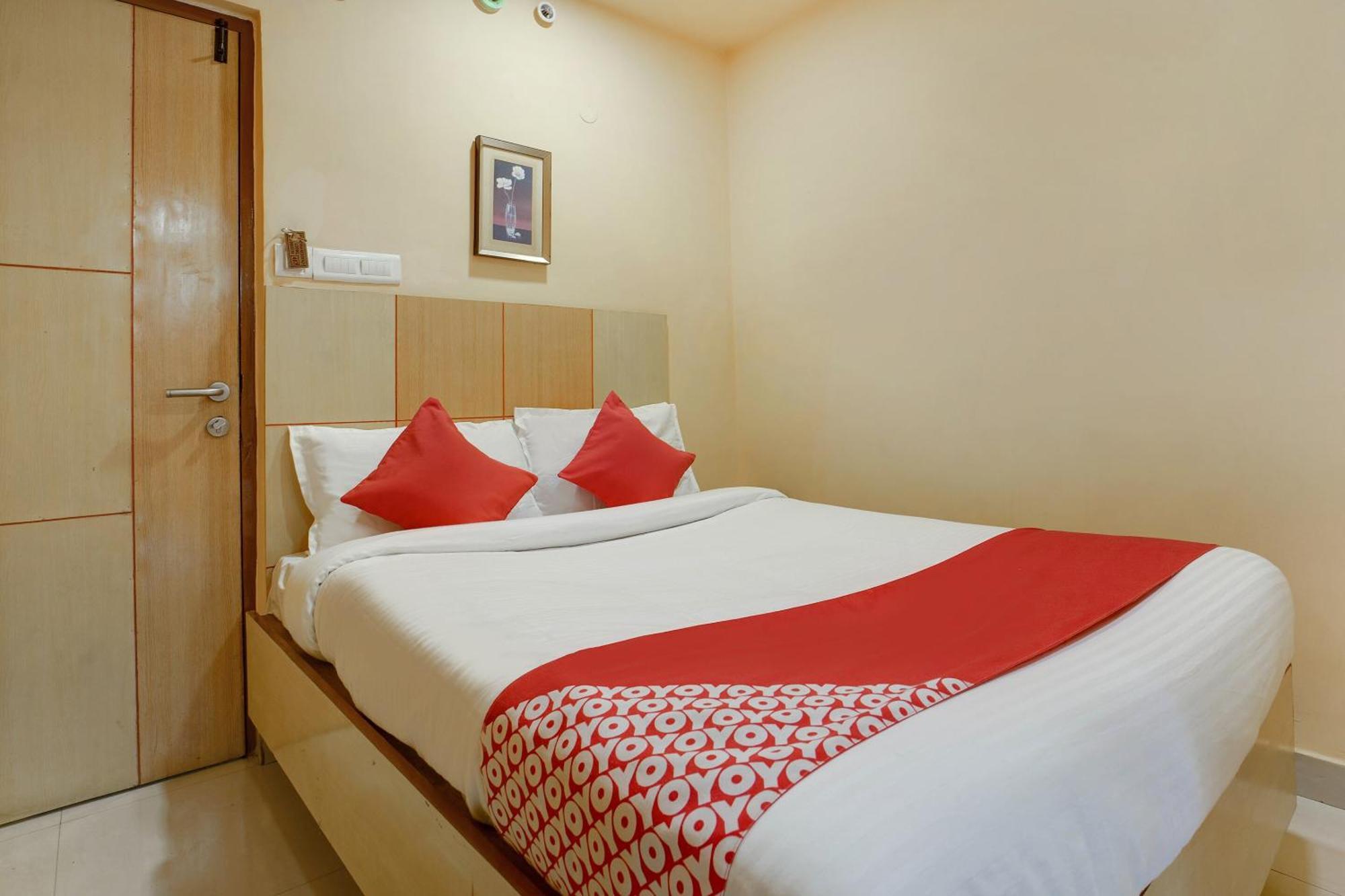 Hotel O Shanta Residency Lodge Sururnagar Exterior foto